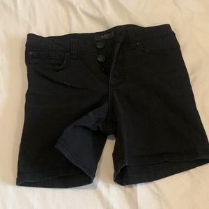 Jessica Simpson Vintage High Waisted Short